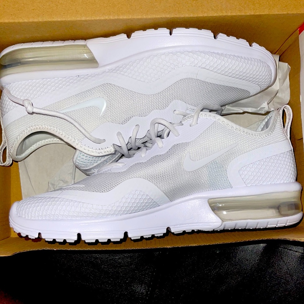 Brand new… Never worn… Nike Air Max